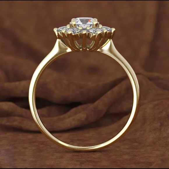 Star ring - Picture 5 of 16